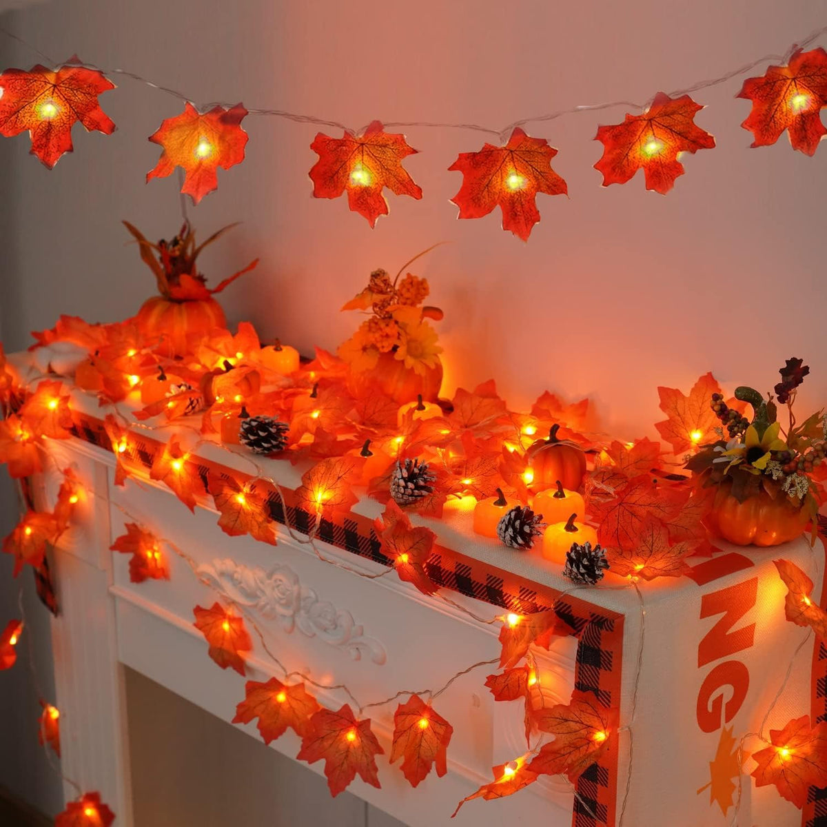 YEGUO 2 Packs Fall Lights Battery Operated, Total 20ft 40 LED Lighted Fall Garland Maple Leaves for Holiday Autumn Harvest Fall Thanksgiving Halloween Decor