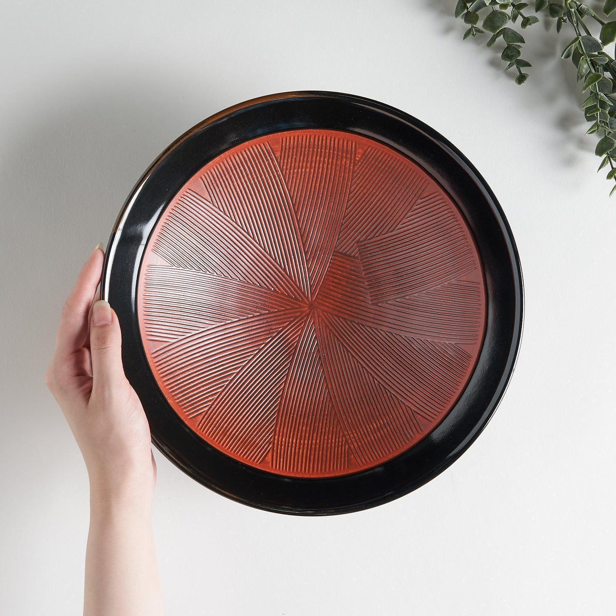 Black Comb Pattern Pasta Bowl