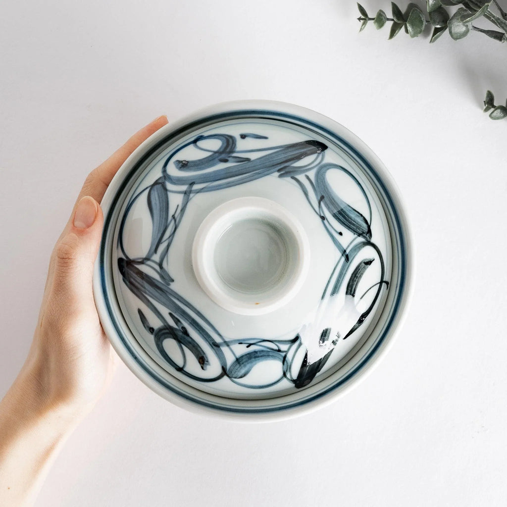 Blue Arabesque Tobe Style Donburi Bowl with Lid