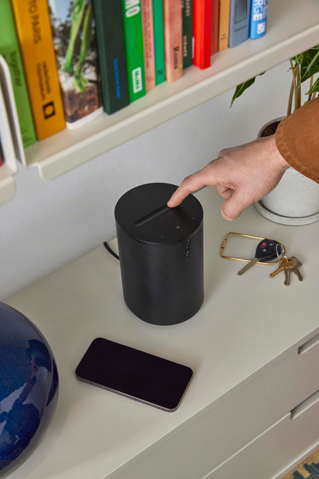 Sonos Era 100 SL Compact, Microphone-Free Speaker - Black | Dual angled tweeters and a powerful midwoofer | Pair Two for Stereo or Add as Soundbar Rears | WiFi | Bluetooth