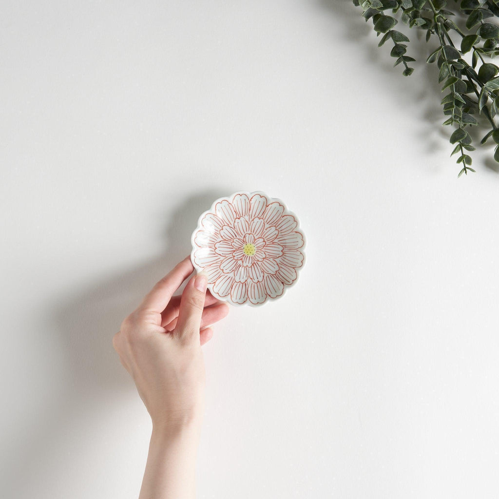 Petal Pattern Sauce Dish